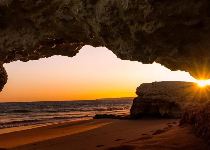 Apartment Welcoming In 60 M² With Shared Pool Albufeira