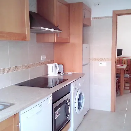 Welcoming In 60 M² With Shared Pool * Albufeira