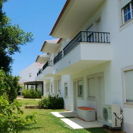 Welcoming In 60 M² With Shared Pool Lejlighed