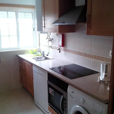 Apartamento Welcoming In 60 M² With Shared Pool *